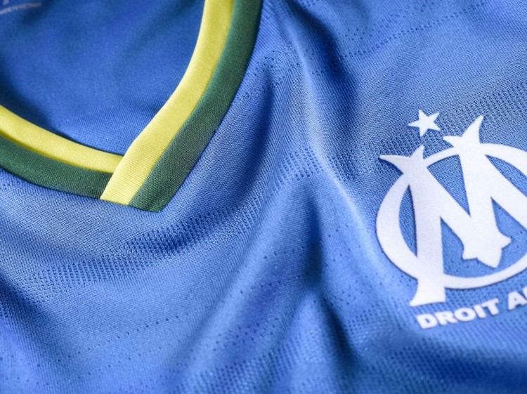 Marseille 13 14 Brazil Kit (1)