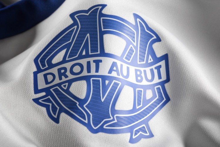 Olympique Marseille 14-15 Home Kit (7)