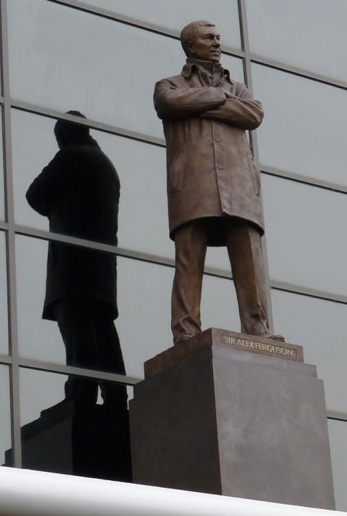 sir_alex_ferguson_statue_at_old_trafford