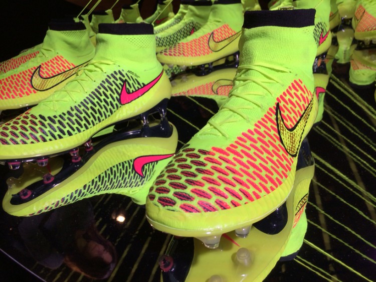 nike-magista-designboom_01